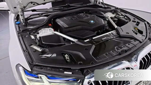 BMW 5 Series (G30) id 3333696 из Кореи 16