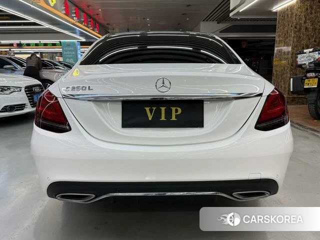 Mercedes-Benz Class C id 4257431 из Китая 7