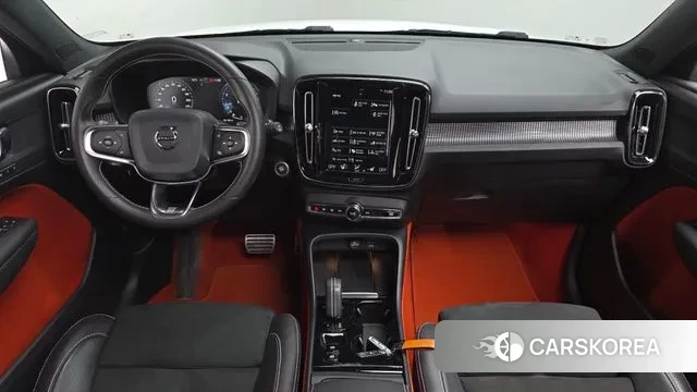 Volvo XC40 id 3396608 из Кореи 16