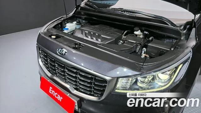 Kia The New Carnival id 2658771 из Кореи 16