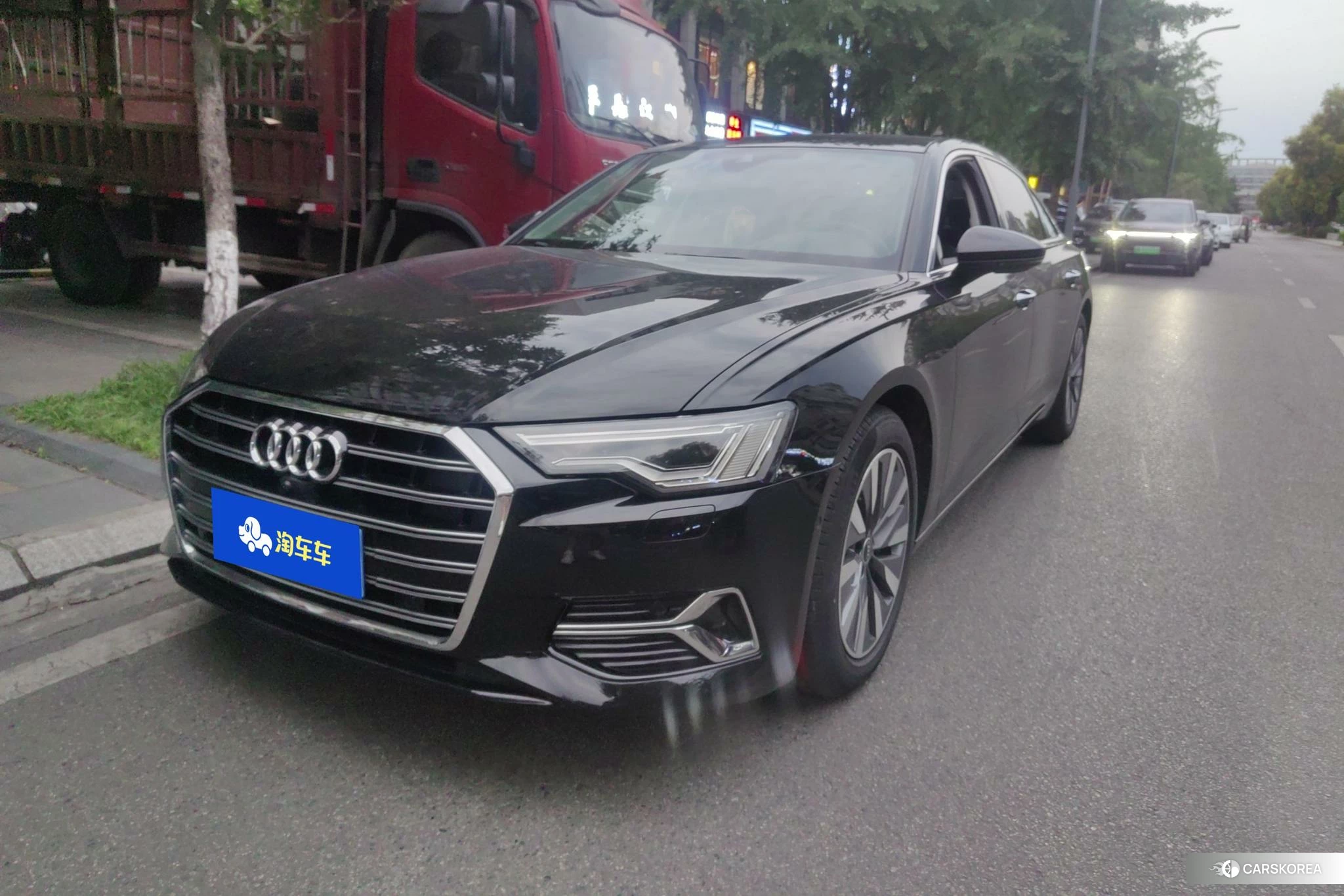 Audi A6L id 4454047 из Китая 13