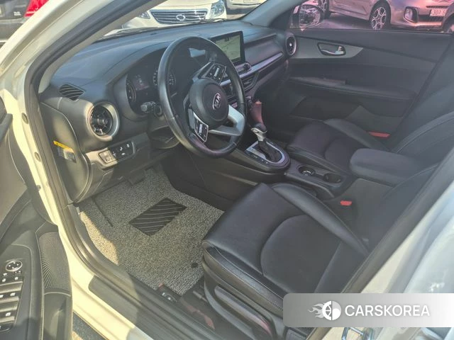 Kia Come New K3 id 3828567 из Кореи 9