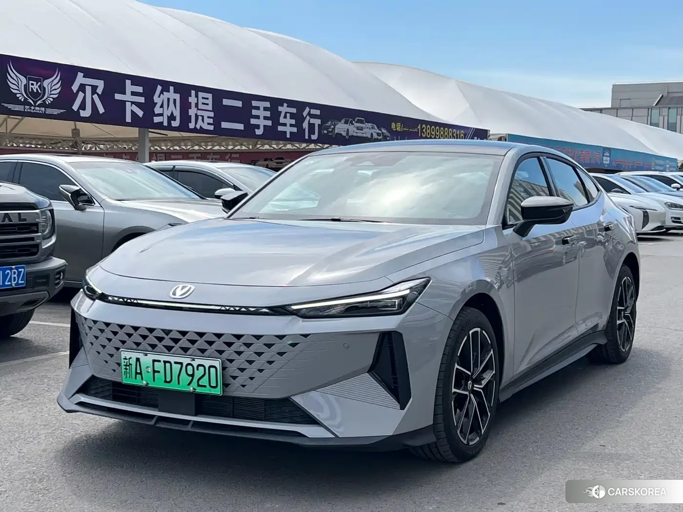 Chang'an UNI-V Smart iDD 2026 Silver/gray из Китая, фото 6