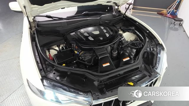 Maserati Levante id 4581993 из Кореи 16