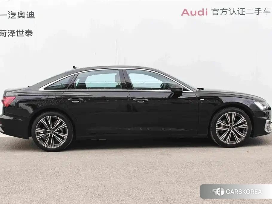 Audi A6L id 4669395 из Китая 12