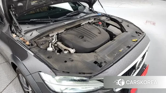 Volvo V90 Cross-Country id 3165385 из Кореи 16