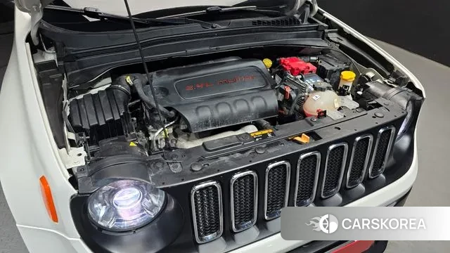 Jeep Renegade id 3761127 из Кореи 16