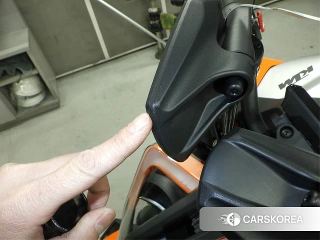 Проданный KTM 1290 SUPER DUKE R id 3999833 из Японии, фото 20