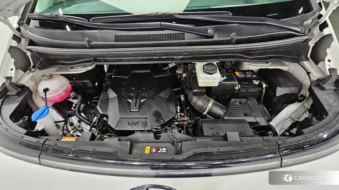 Hyundai Staria id 2095109 из Кореи 16