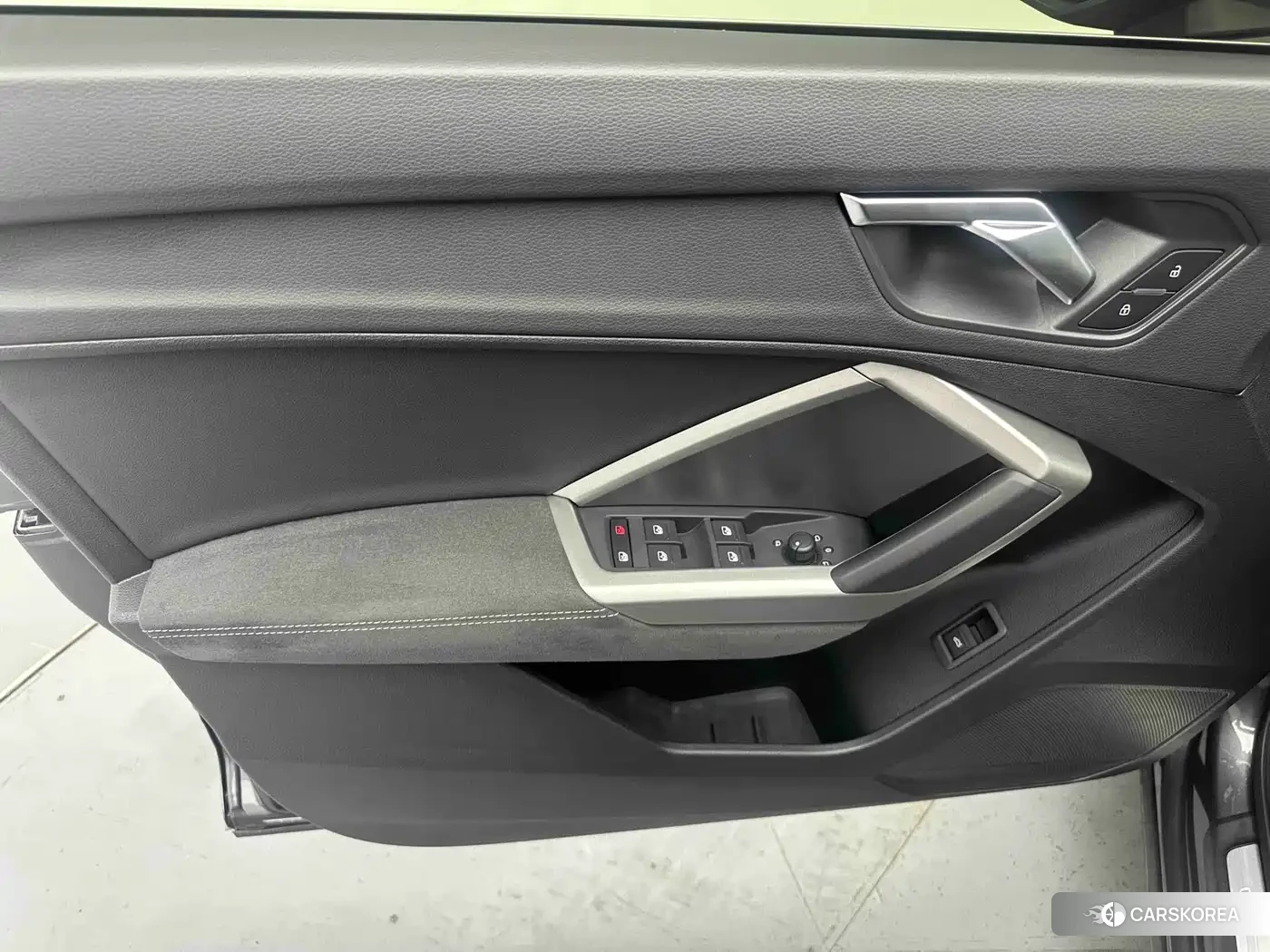 Audi Q3 id 4644586 из Китая 16