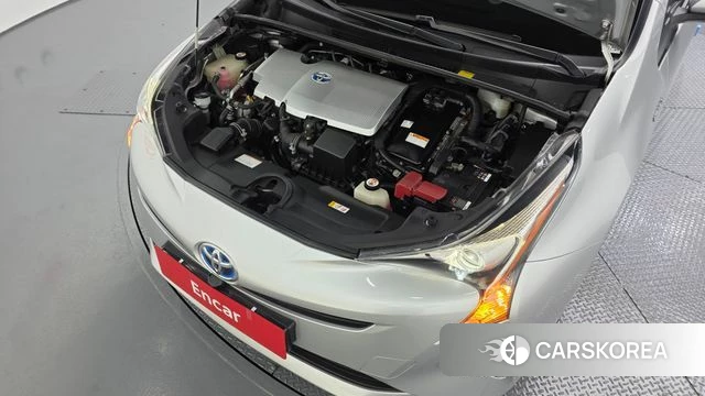 Toyota Prius 4th Generation id 4197130 из Кореи 26