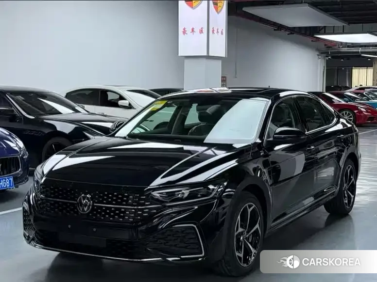 Volkswagen Passat 2023 Черный из Китая, фото 6