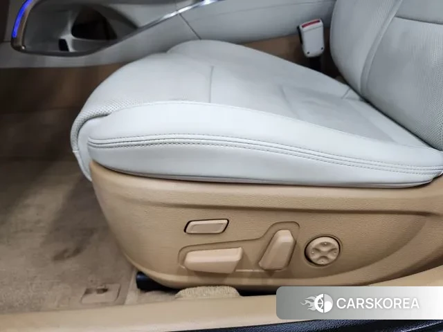 Hyundai The New Grandeur IG Hybrid id 3344195 из Кореи 16