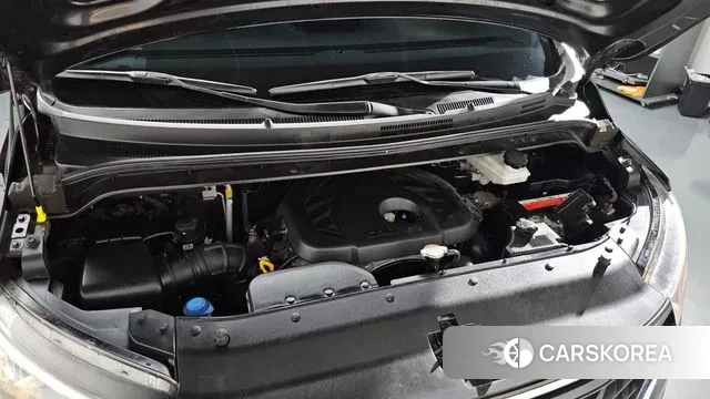 Hyundai The New Grand Starex id 3418142 из Кореи 16