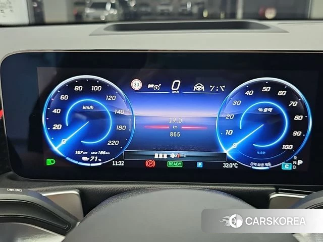 Mercedes-Benz EQB X243 id 4734667 из Кореи 16