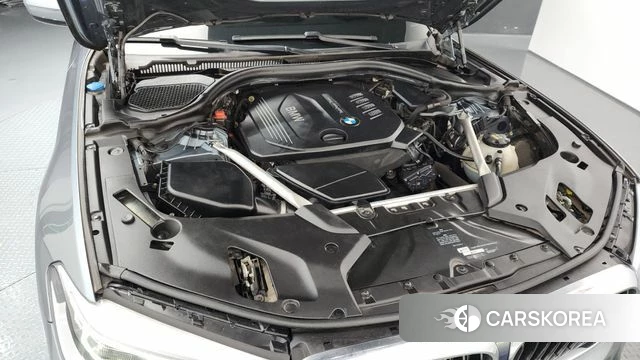 BMW 5 Series (G30) id 3853895 из Кореи 16