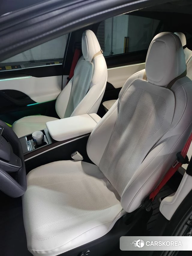 Tesla Model X id 4635820 из Кореи 16