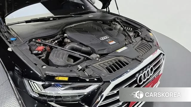 Audi A8 (D5) id 3291516 из Кореи 16