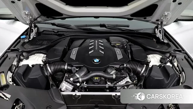 BMW 5 Series (G30) id 3484076 из Кореи 16