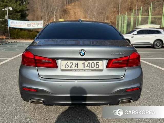 BMW 5 Series (G30) id 3779267 из Кореи 14