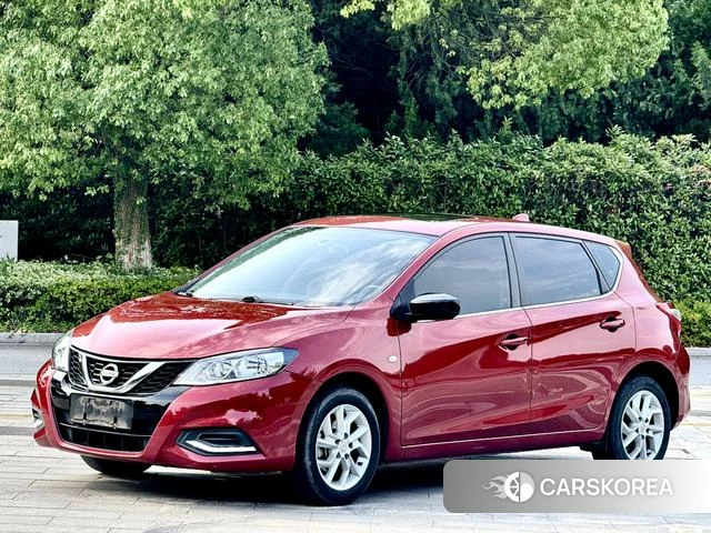 Nissan TIIDA 2022 Красный из Китая, фото 6