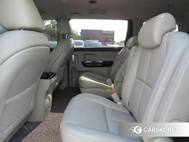 Kia The New Carnival id 4672511 из Кореи 16