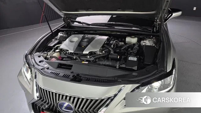 Lexus ES300h 7th generation id 3060760 из Кореи 16