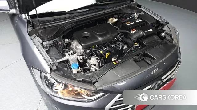 Hyundai Avante AD id 3766854 из Кореи 16