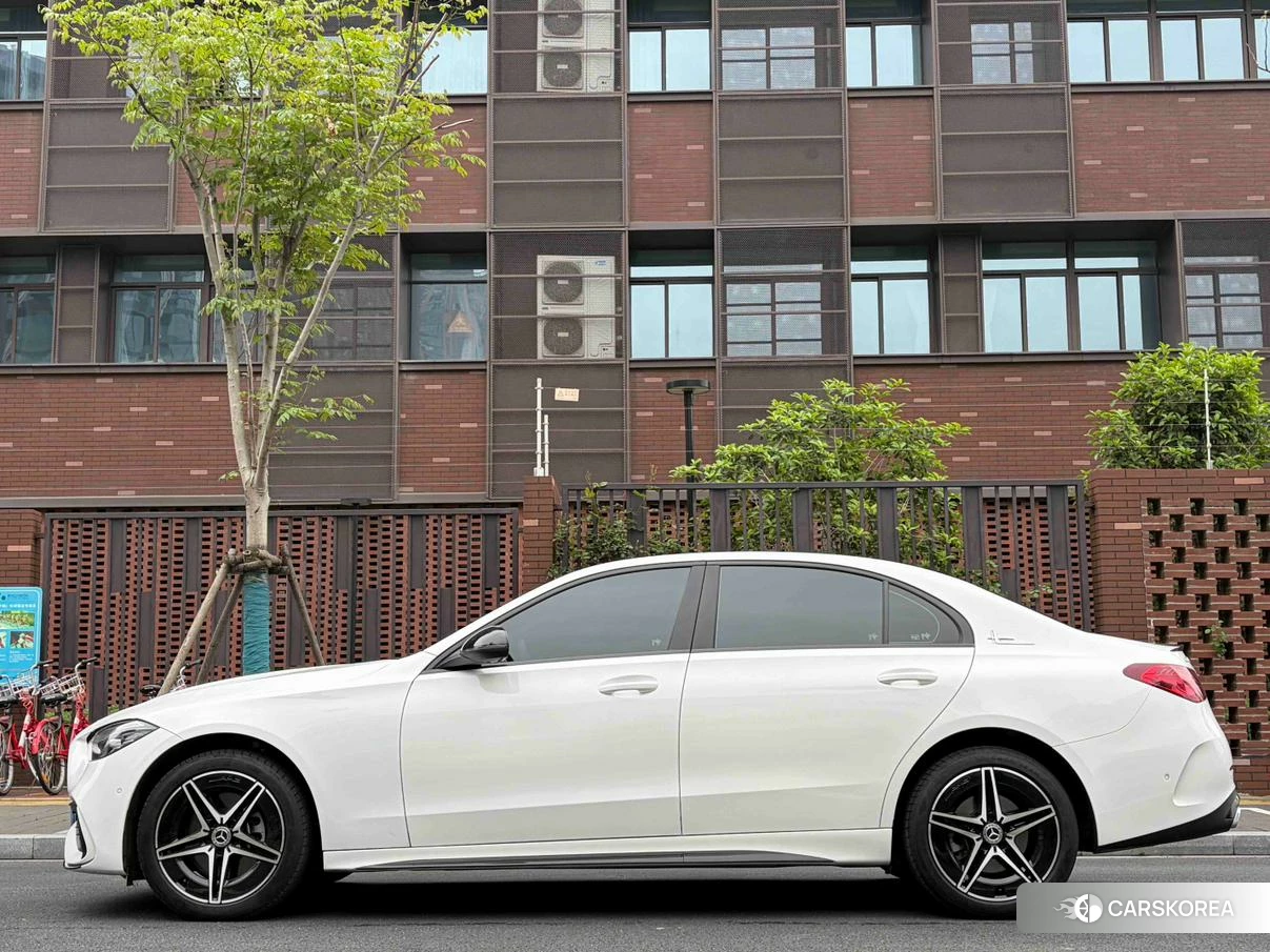 Mercedes-Benz Class C id 4455520 из Китая 13