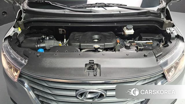 Hyundai The New Grand Starex id 4688636 из Кореи 16