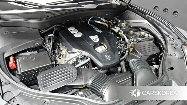 Maserati Levante id 3639832 из Кореи 16