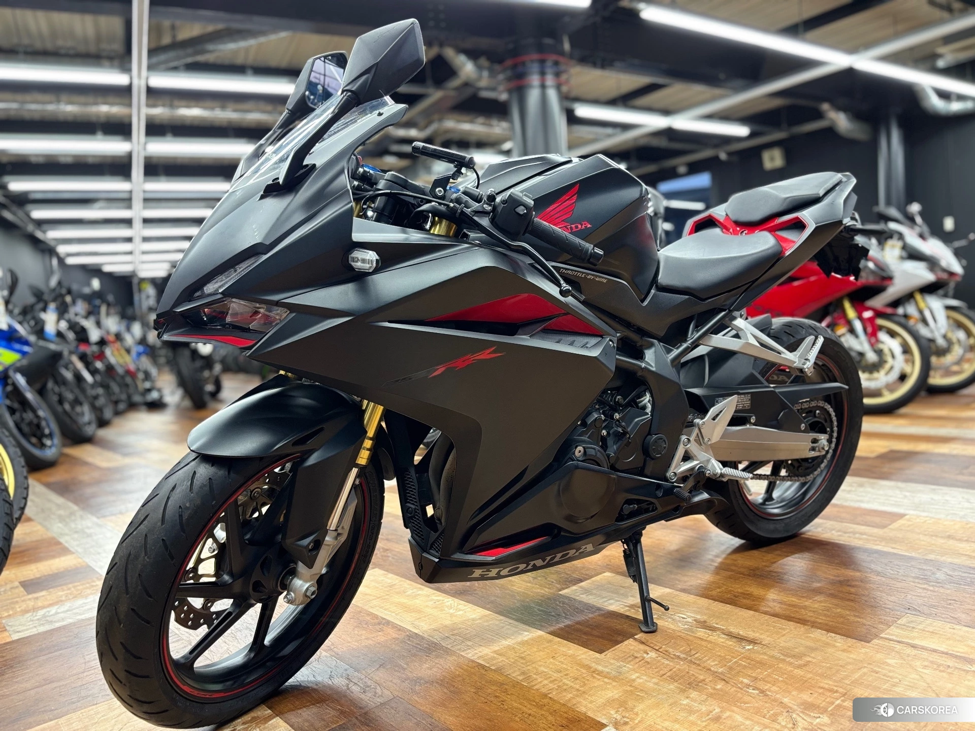 Honda CBR250RR id 4352705 из Японии 6