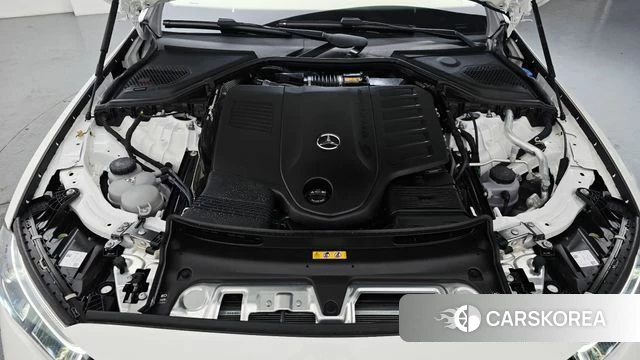 Mercedes-Benz E-Class W214 id 4617390 из Кореи 30