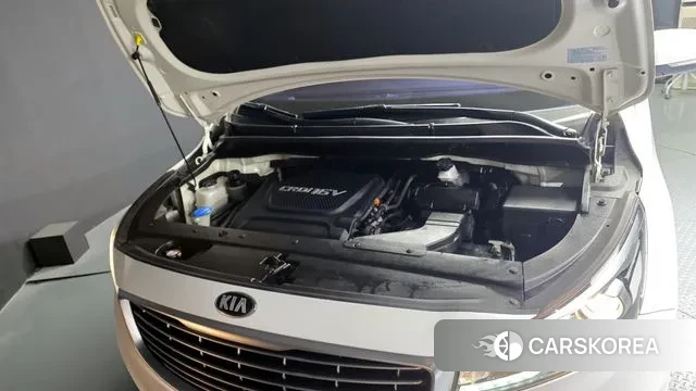 Kia All New Carnival id 3423607 из Кореи 16