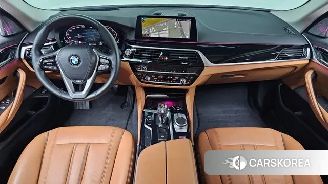 BMW 5 Series (G30) id 3692115 из Кореи 15