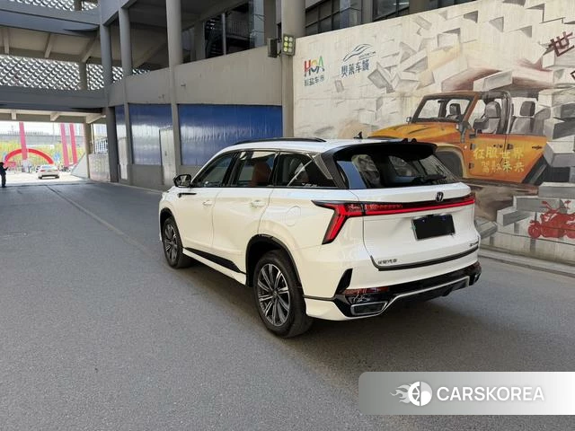 Chang'an CS75 PLUS 2024 Белый из Китая, фото 6