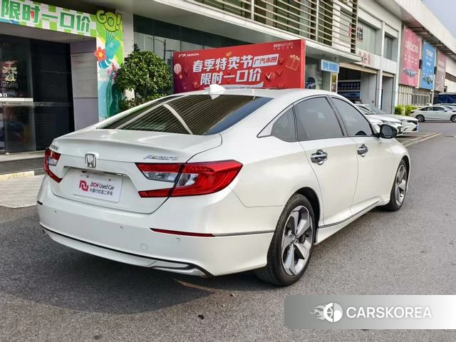 Honda Accord id 4264562 из Китая 17