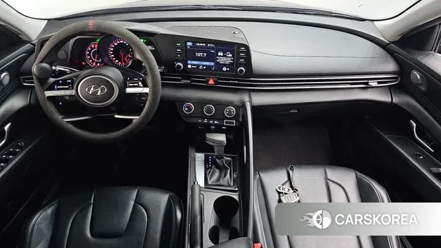 Hyundai Avante (CN7) id 3443892 из Кореи 16