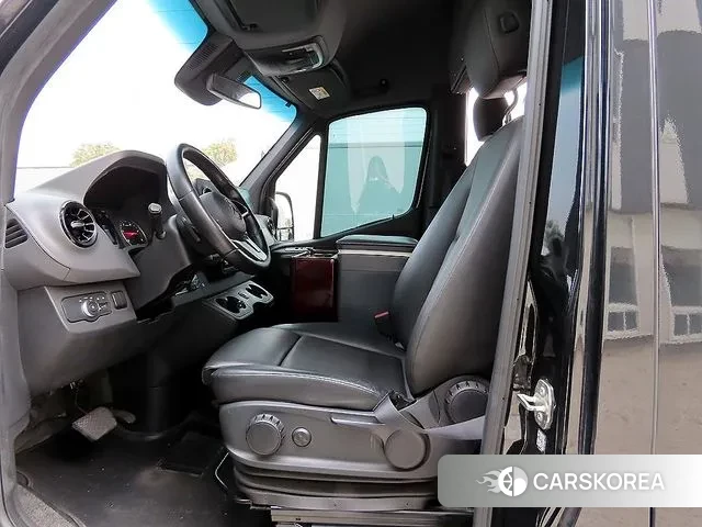Mercedes-Benz Sprinter id 3411963 из Кореи 14