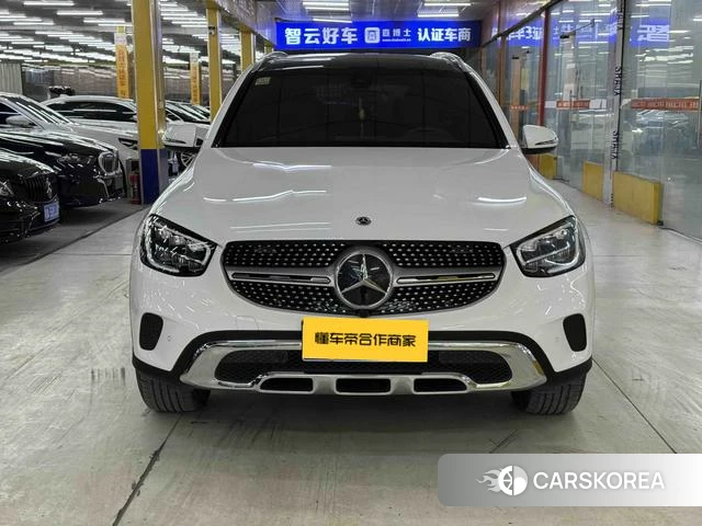 Mercedes-Benz GLC 2021 Белый из Китая, фото 6