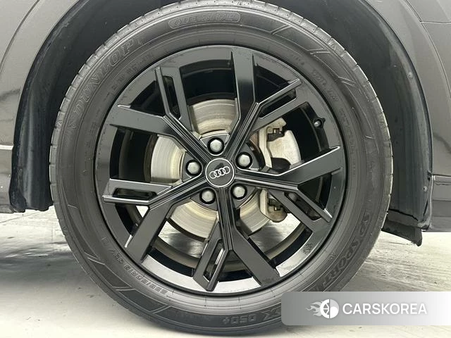 Audi Q3 Sportback id 4240764 из Китая 12