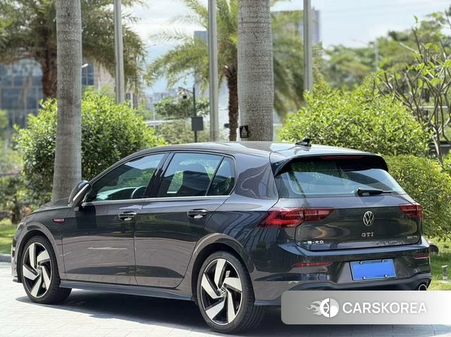 Volkswagen Golf GTI 2023 Темно-серый из Китая, фото 6