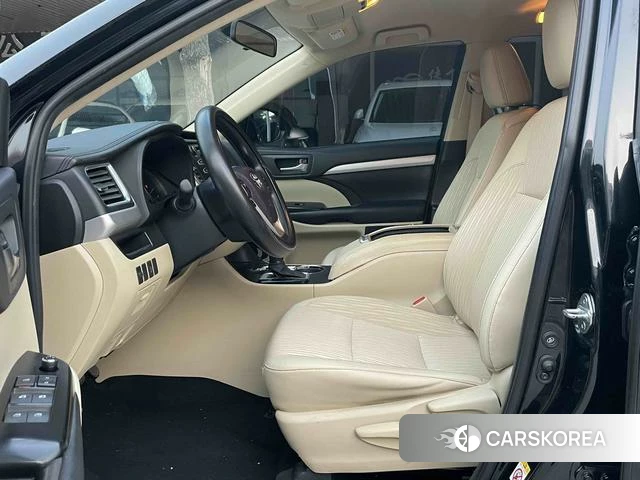 Toyota Highlander id 4212879 из Китая 9