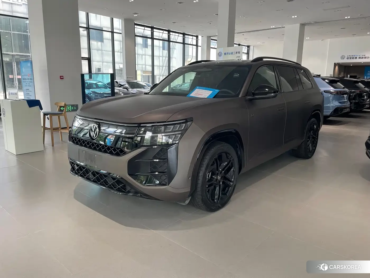 Volkswagen Touareg id 4622450 из Китая 8