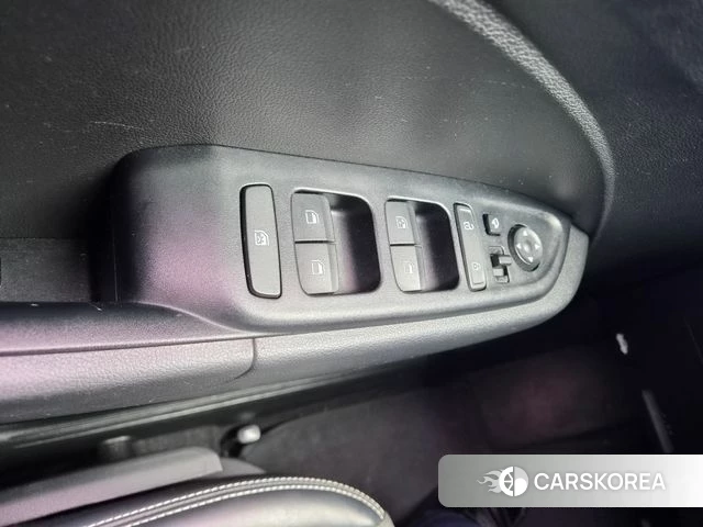 Hyundai Venue id 4416836 из Кореи 16
