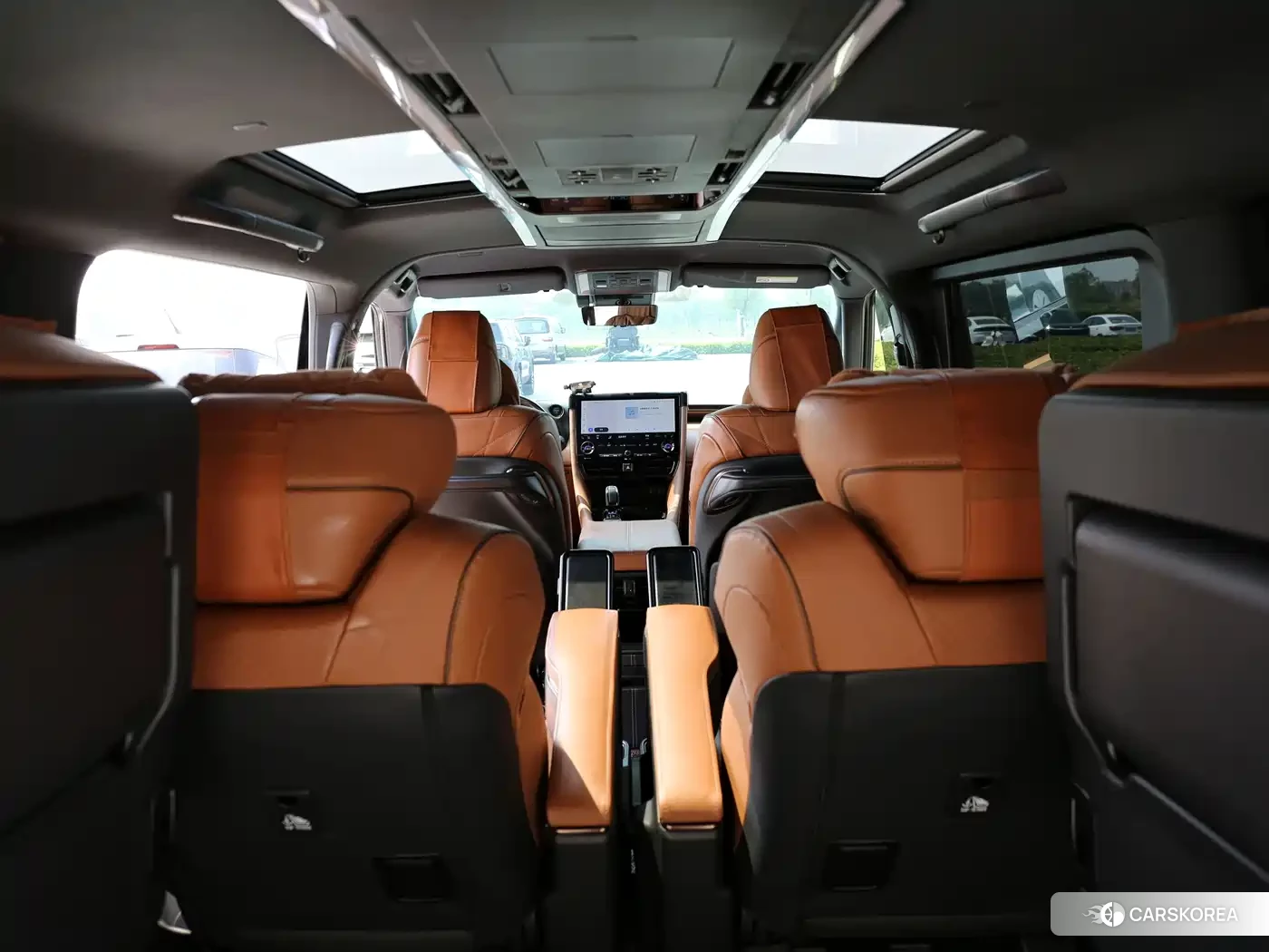 Toyota Alphard 2025 Черный из Китая, фото 6