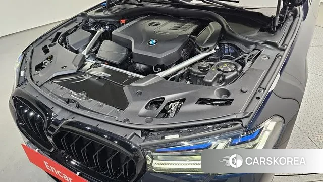 BMW 5 Series (G30) id 3042681 из Кореи 16