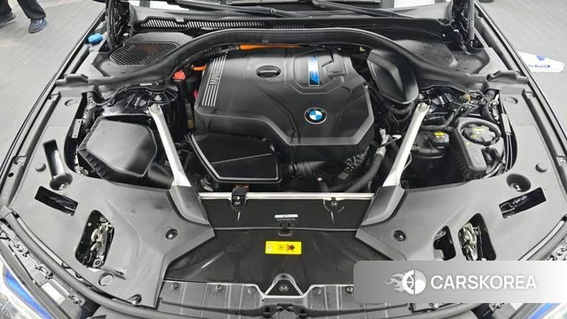 BMW 5 Series (G30) id 4864262 из Кореи 29