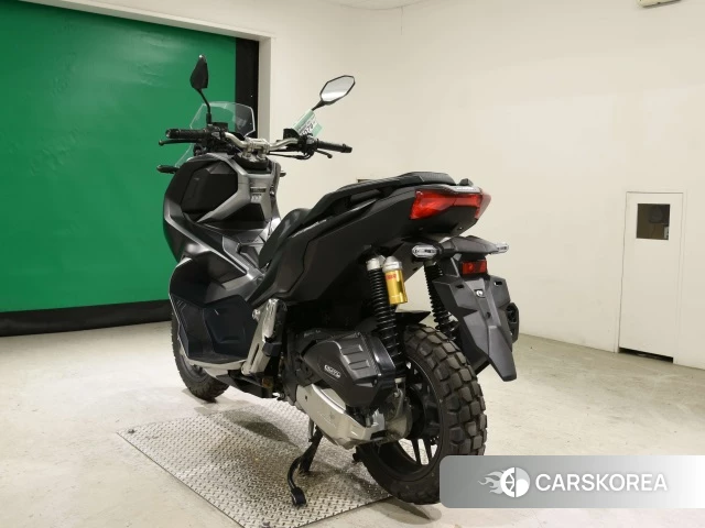 Проданный Honda ADV150 id 4334509 из Японии, фото 6
