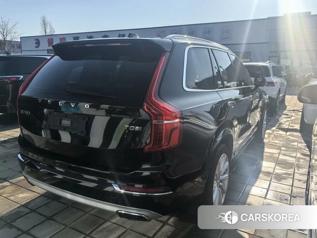 Volvo XC90 PHEV id 3895943 из Китая 18